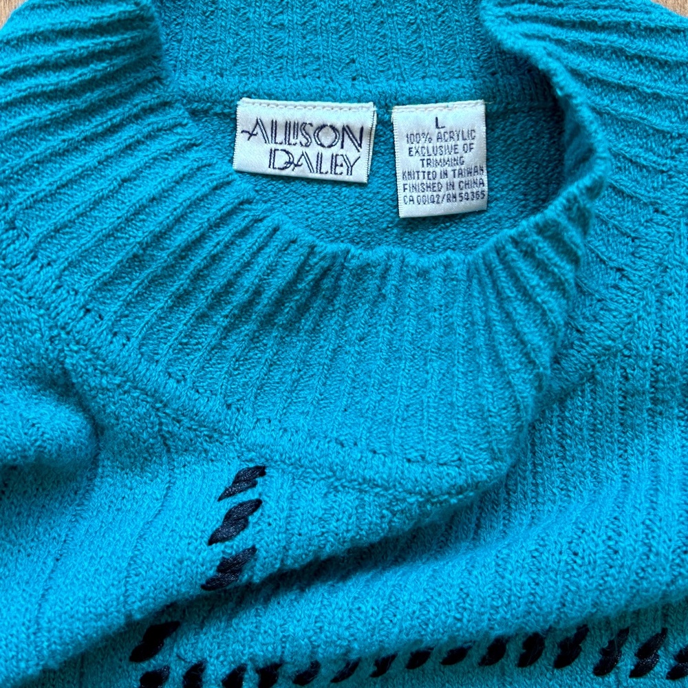 Allison Daley Teal Sweater with Black Stitching Design - Picture 6 of 7
